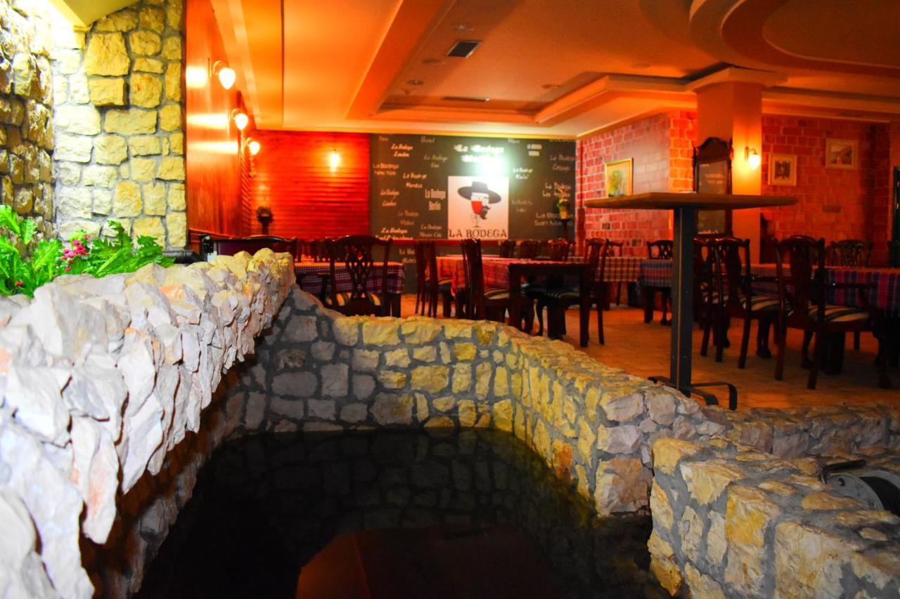 Hotel Vila Ivankovic Buna 外观 照片